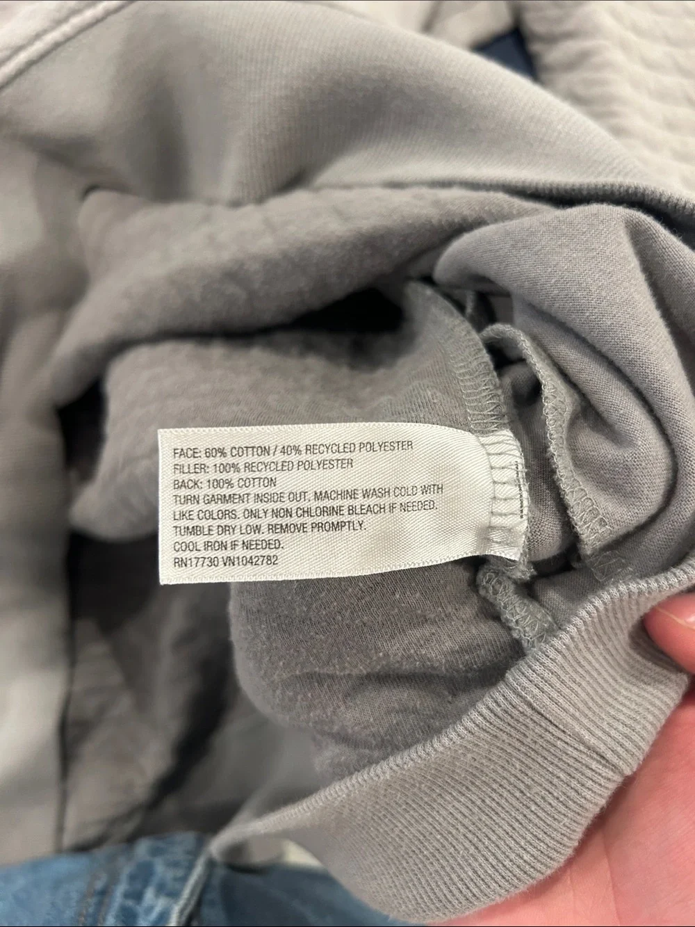 Goodfellow & Co Quilted Grey V‑Neck Snap Pullover
